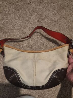 **PLEASE READ**                                 Coach Soho mini crescent hobo